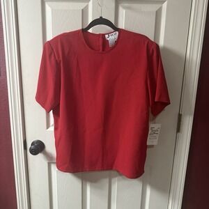 Joyce Sportswear Red Textured Ribbed Short Sleeve Button Back Blouse Size 12